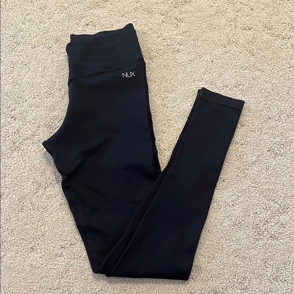 NUX Black Leggings - BRAND NEW